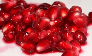 How to cut up a Pomegranate