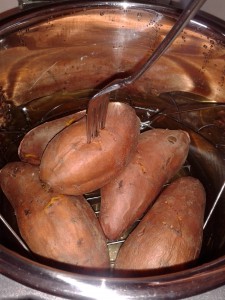 Baking Sweet Potatoes in Pressure Cooker